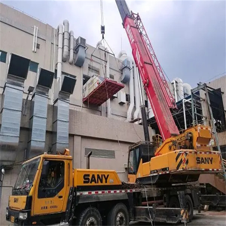 叉河镇一百吨吊车吊臂多长